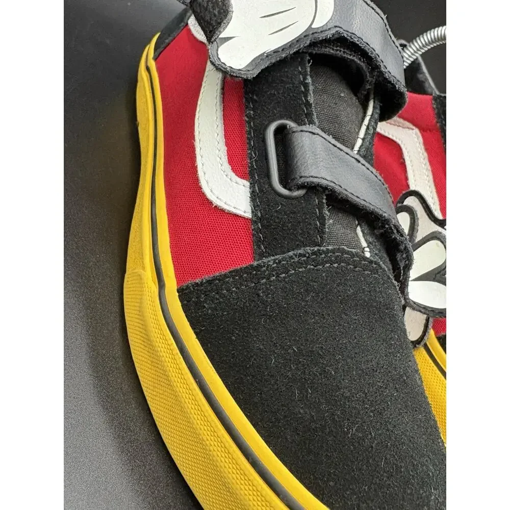 Vans Kids x Disney Mickey Mouse Hugs Old Skool V Shoes 7y